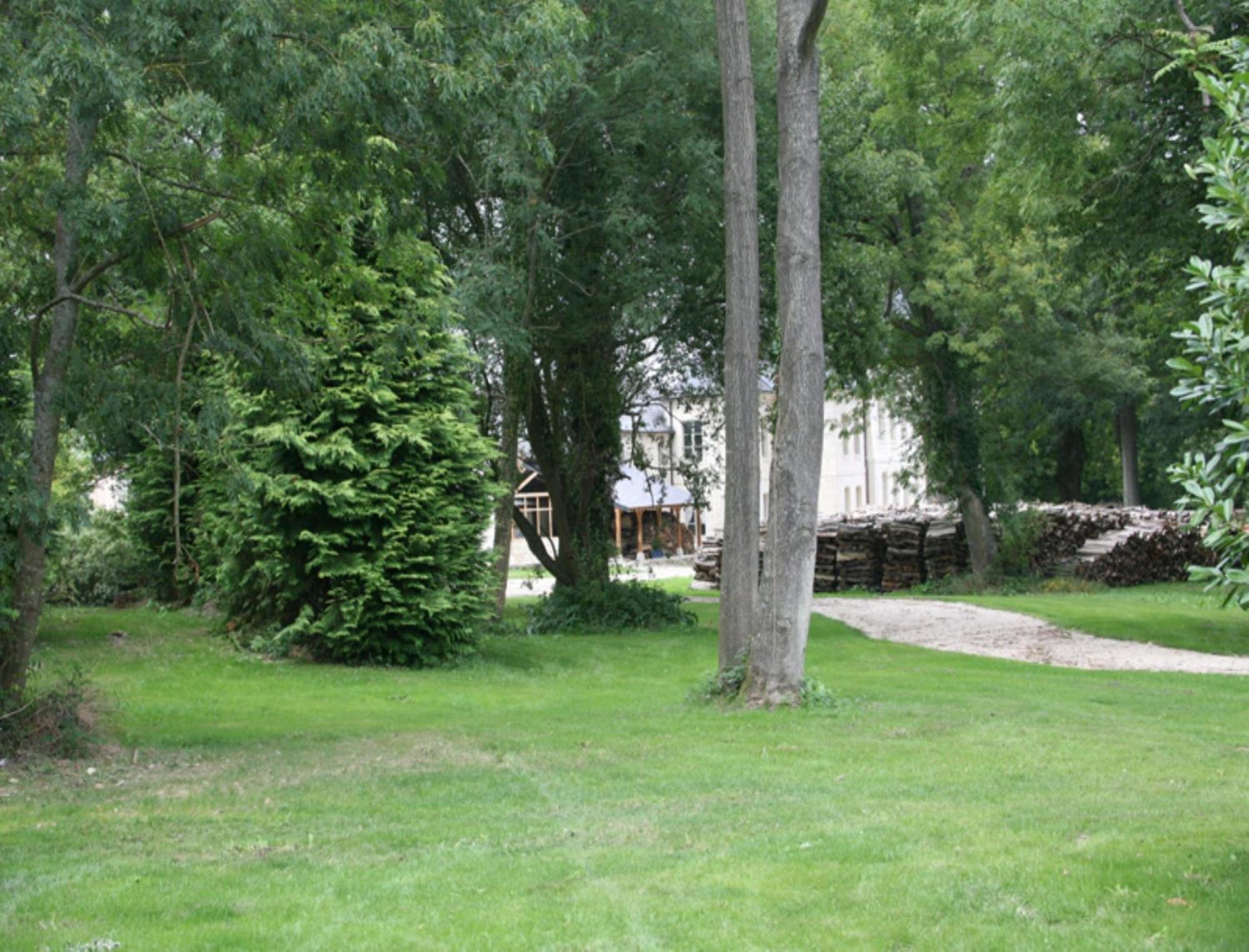 Chateau De Maudetour Luaran gambar